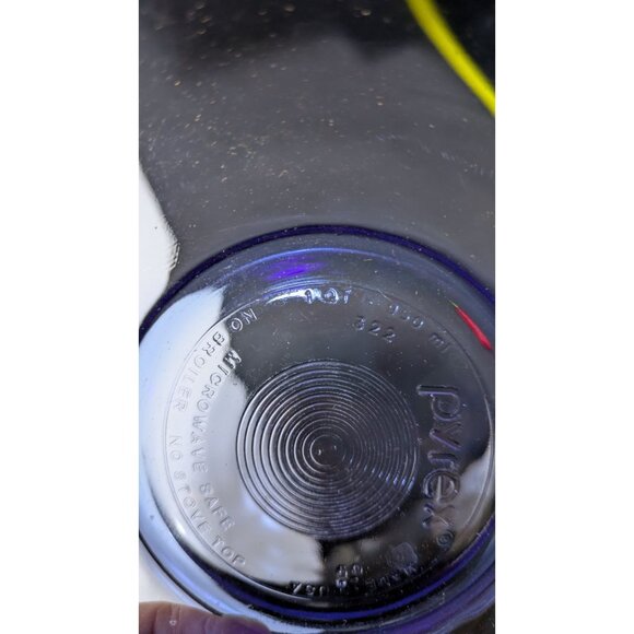 Blue Pyrex 1QT Mixing Bowl Glass Kitchenware - Picture 11 of 16